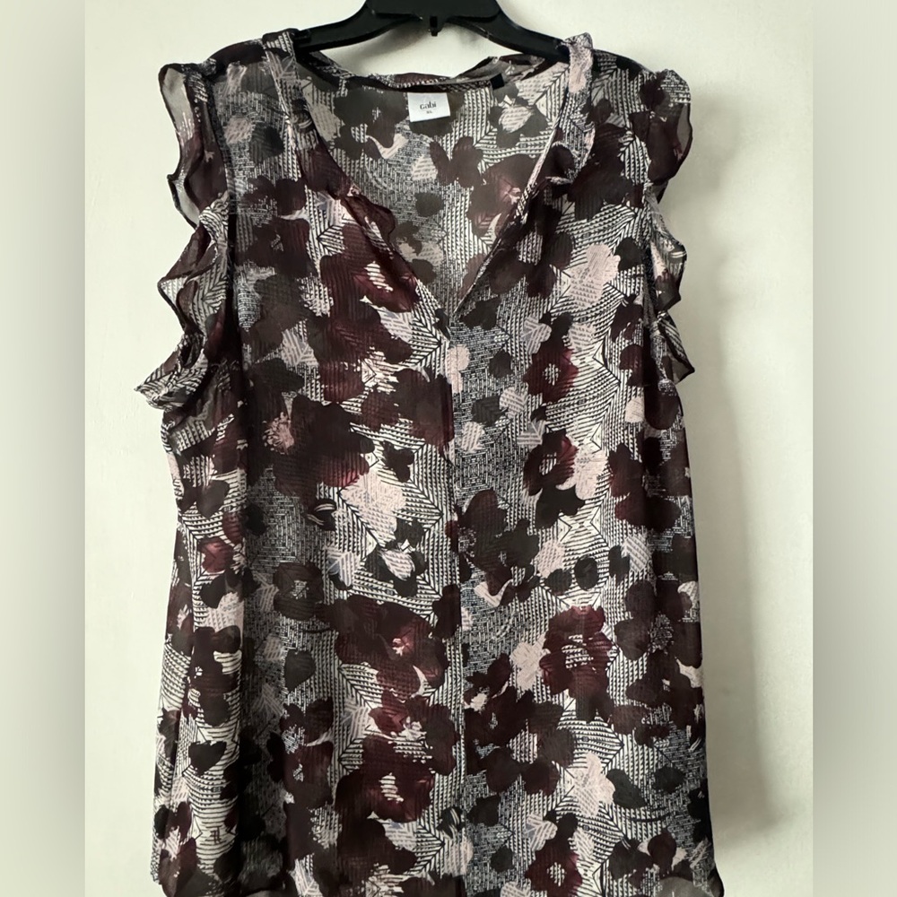Cabi Sheer Sleeveless, XL
